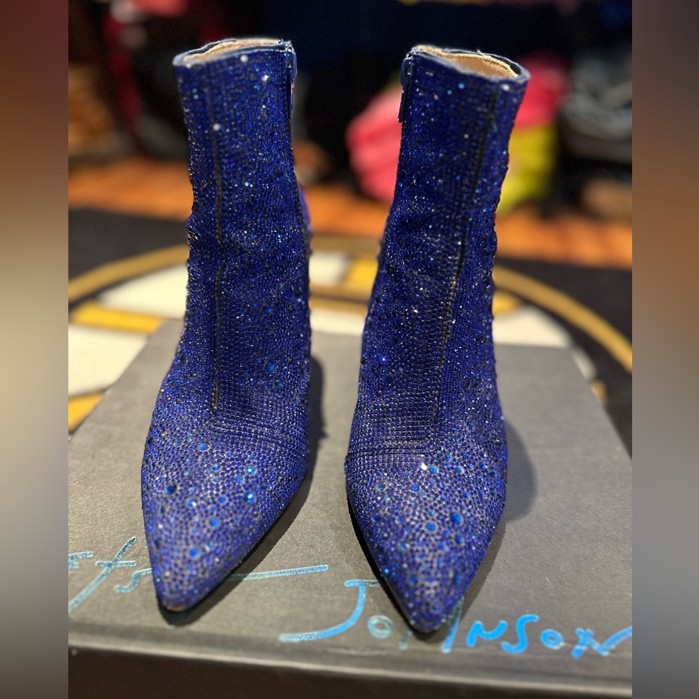 Booties - Picture 4 of 5